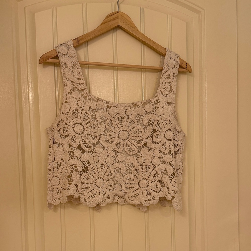 Crochet Cropped Tank Top - White